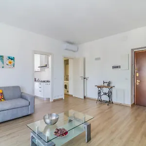 Domusmi Benedetto Marcello-28 Milan