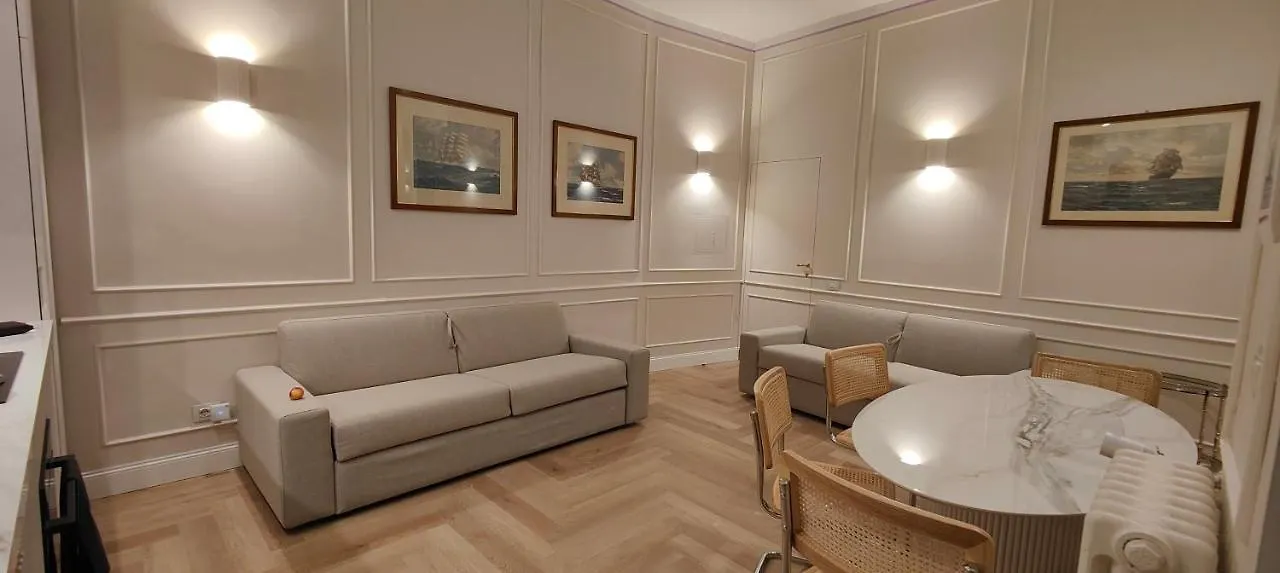 Marcora 6 G Luxury Living Apartment Milan 0*,  Italy